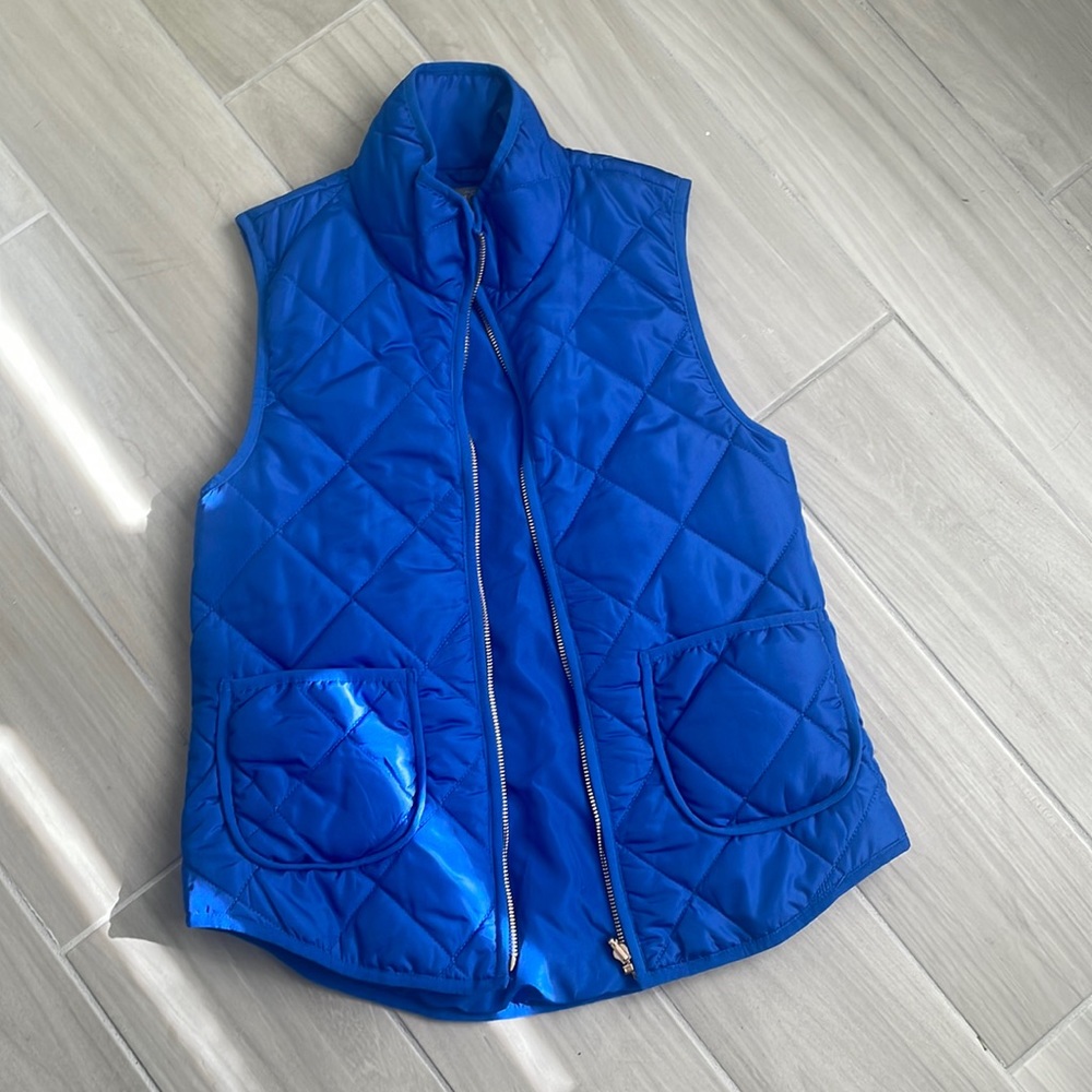 NWT Market and Spruce Vest